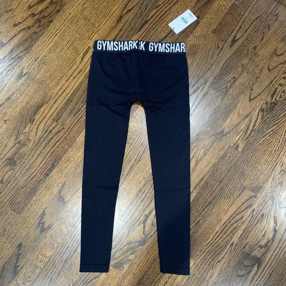 New Gymshark Fit Leggings Black / White Size Small Women’s - Picture 4 of 5